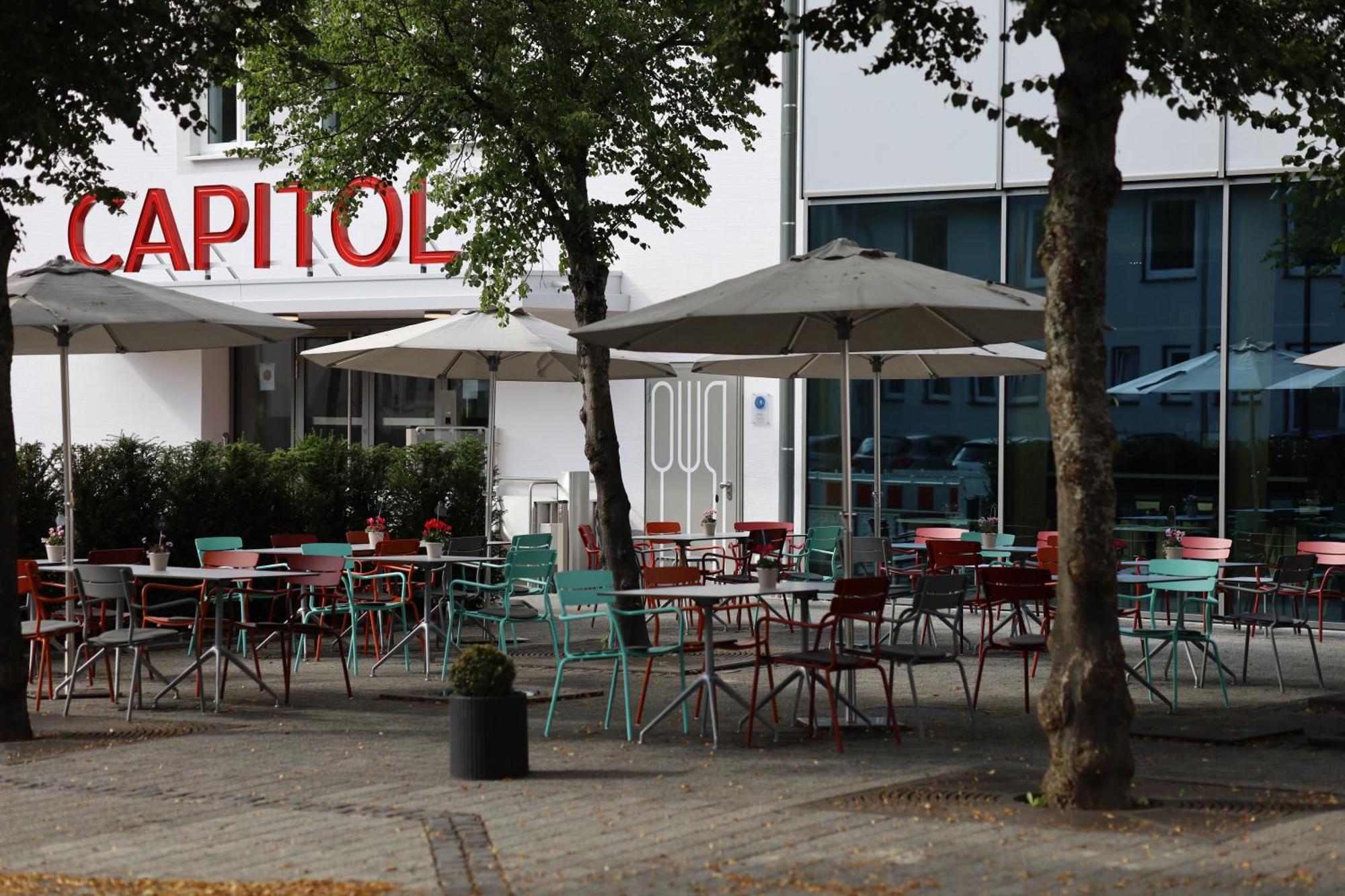 Das Neue Capitol Bad Berleburg Buitenkant foto